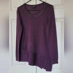 Simply Vera Wang Plum Purple L/S Sweater With Black & Silver Jeweled Neckline